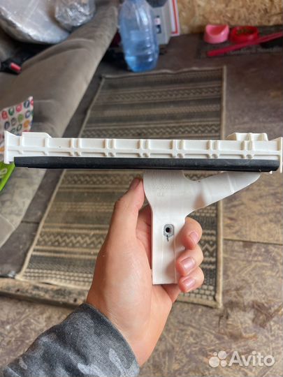 Направляющая заднего стекла kia sportage 4ql