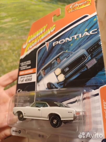 Johnny Lightning 1966 Pontiac GTO