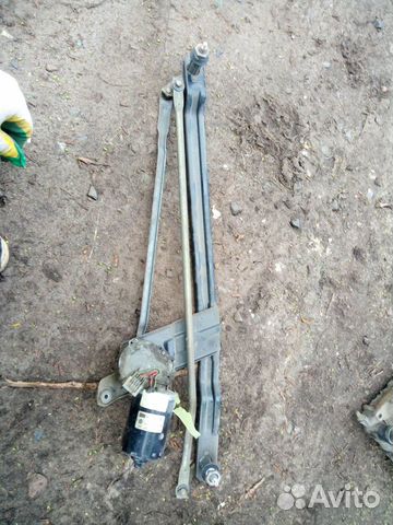 Трапеция стеклоочистителей passat b3