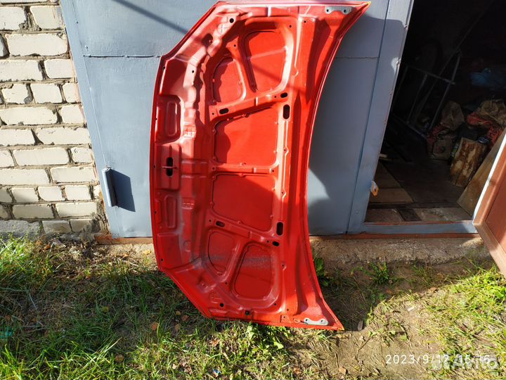 Hyundai Getz капот