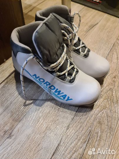 Лыжные ботинки nordway