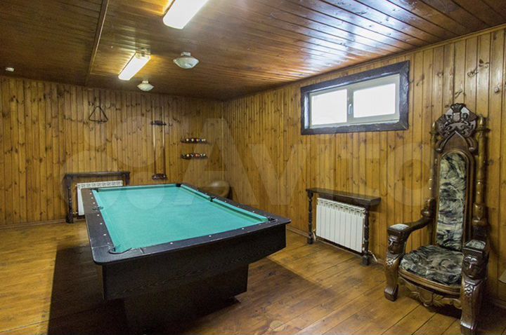 Дом 140 м² на участке 4 сот.