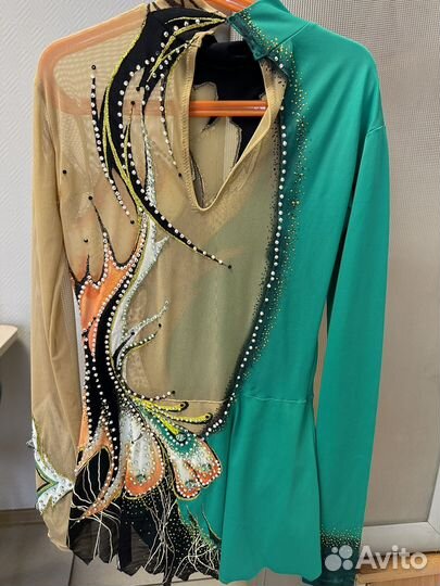 Костюм для художественной гимнастики