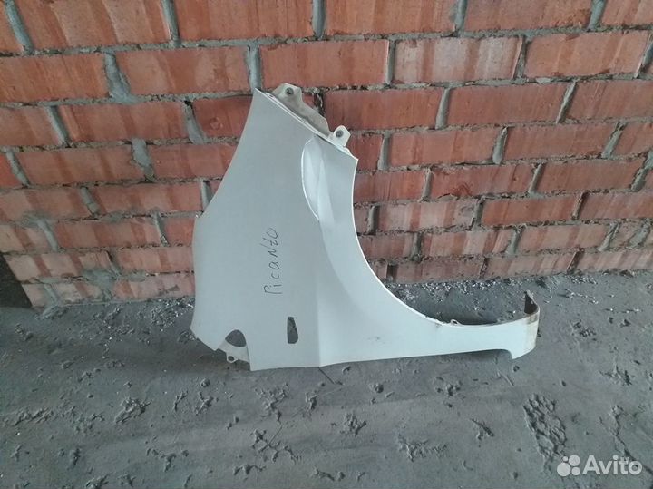 Крыло переднее правое Kia Picanto 2015 год