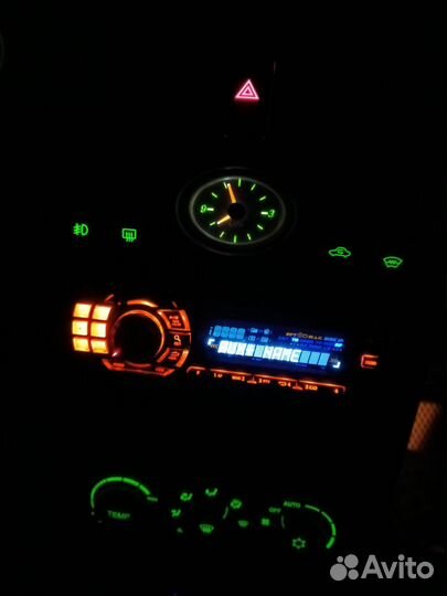 Магнитофон alpine