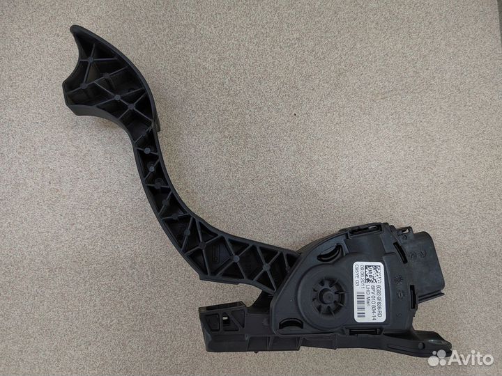 Педаль газа Ford Mondeo 4 6G92-9F836-RD