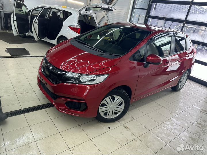Honda Fit 1.3 CVT, 2019, 14 900 км