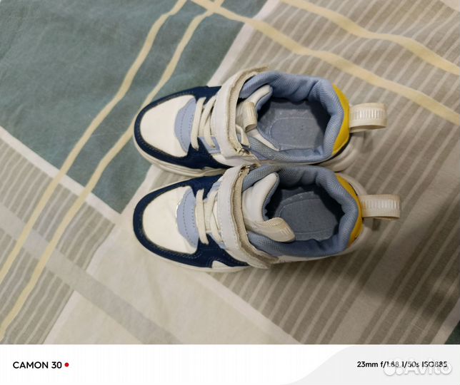 Кроссовки детские