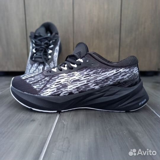 Кроссовки asics летние