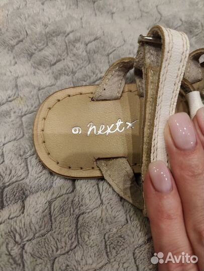 Сандалии для девочки