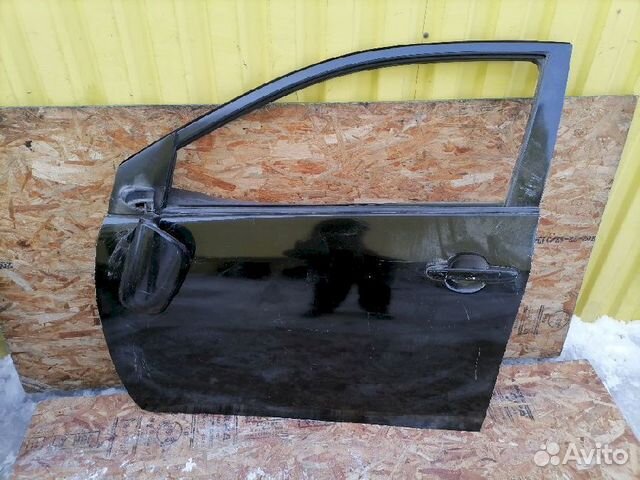 Дверь передняя левая Toyota Corolla NRE150