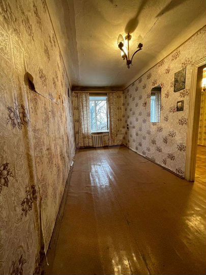 2-к. квартира, 44 м², 4/4 эт.