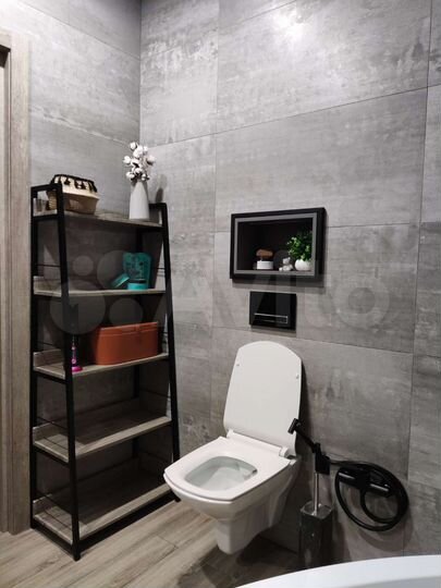 Дом 235 м² на участке 8 сот.