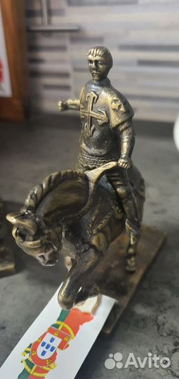 Статуэтка бронзовая Алжубарота 1385 Португалия