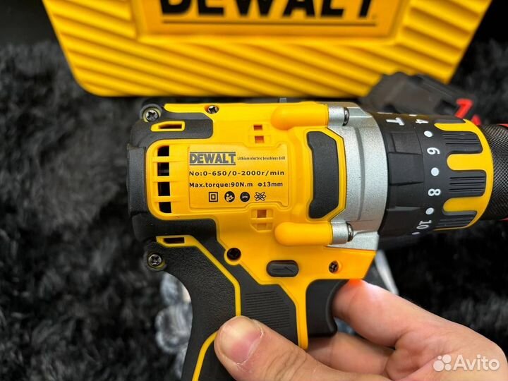 Шуруповерт Ледобур dewalt бесщеточный ударный