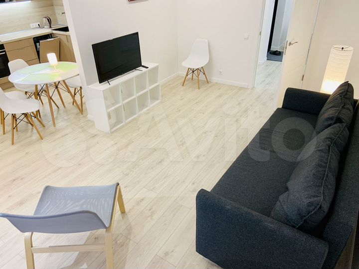 3-к. квартира, 82 м², 2/12 эт.