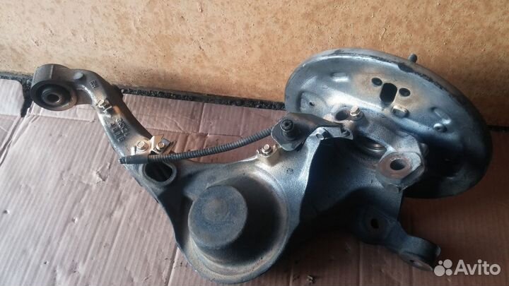 Ford Escape Maverick Tribute рычаг-ступица зад прв