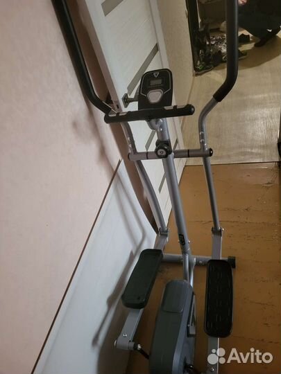 Эллиптический тренажер torneo