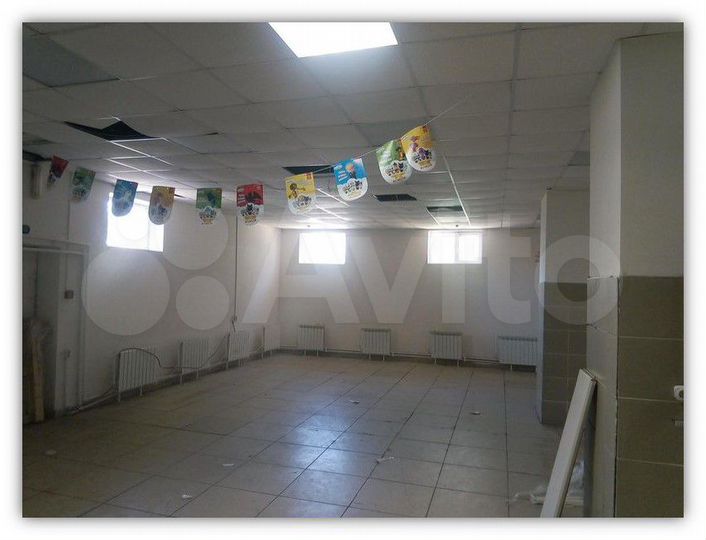 Здание, 342 м²