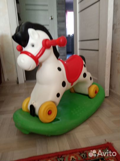 Детская лошадка качалка