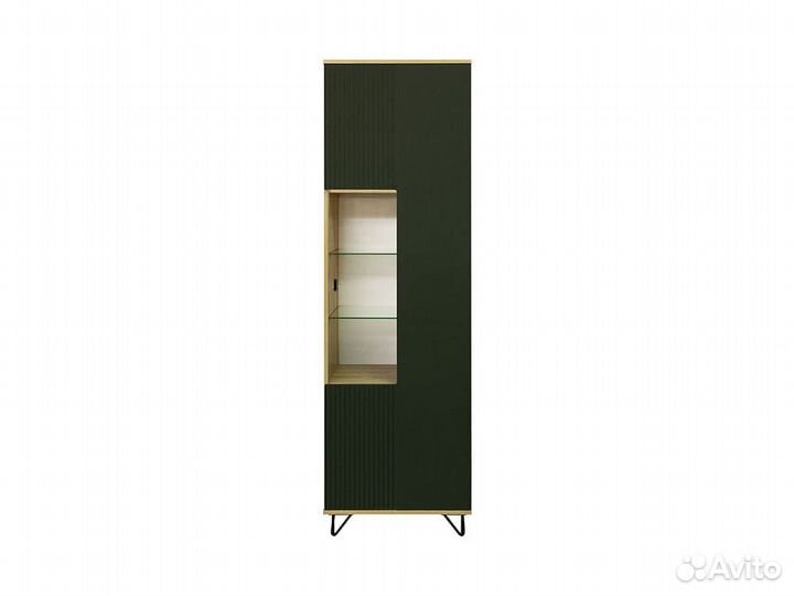 Книжный шкаф