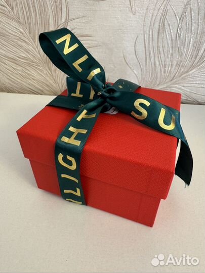 Золотой браслет с топазами