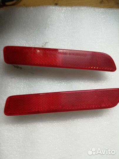 Катафоты заднего бампера сузуки сх4 хетчбек