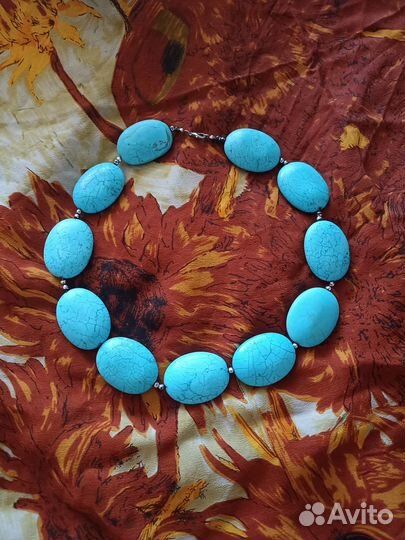 Бусы из натуральных камней