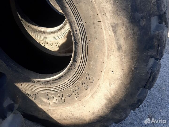 Шина на погрузчик 23.5-25