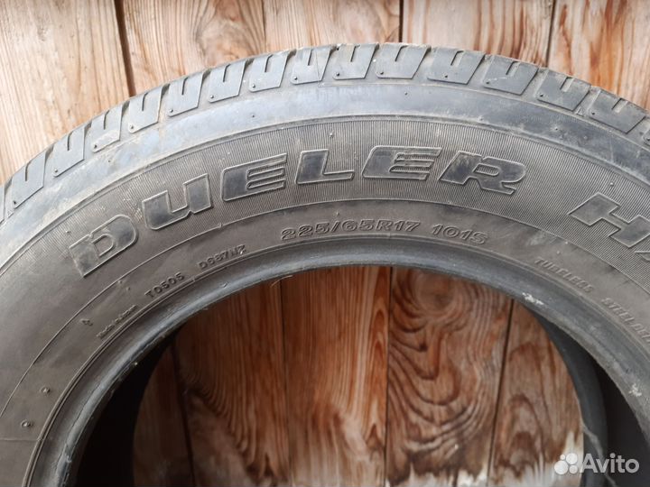 Bridgestone Dueler H/T 225/65 R17 86T