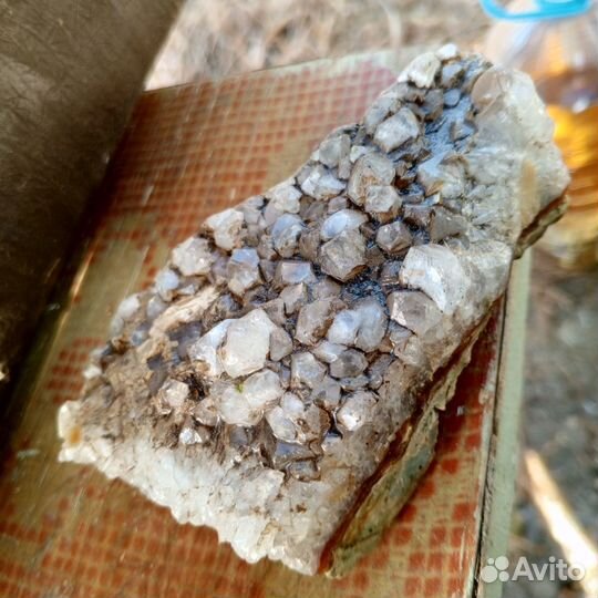 Камни и минералы коллекция