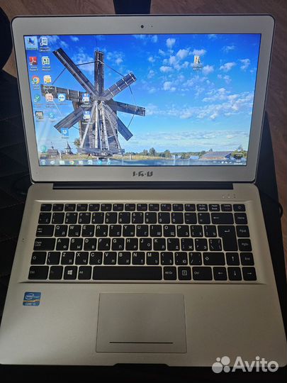 Ноутбук iru (ультрабук)