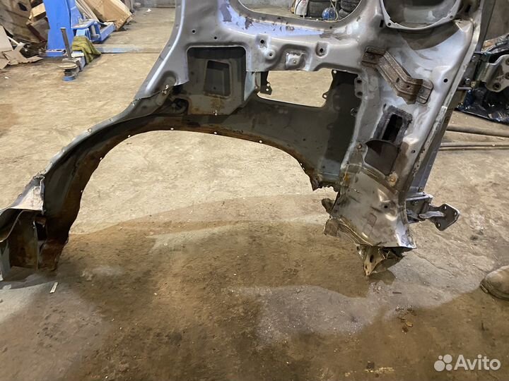 Крыло заднее Mitsubishi Pajero IO/Pinin