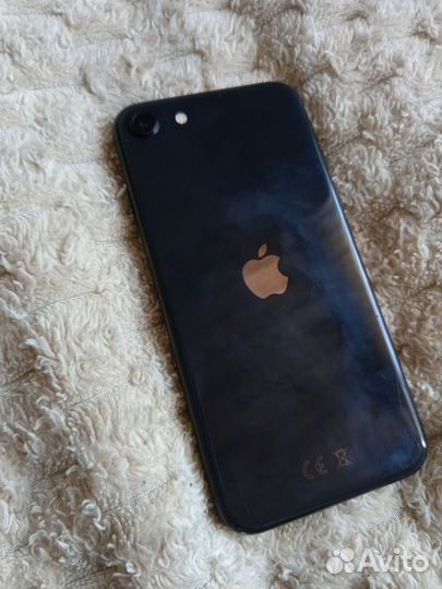 iPhone SE (2020), 64 ГБ