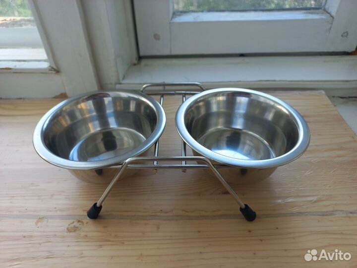 Миски для животных 2шт. с подставкой