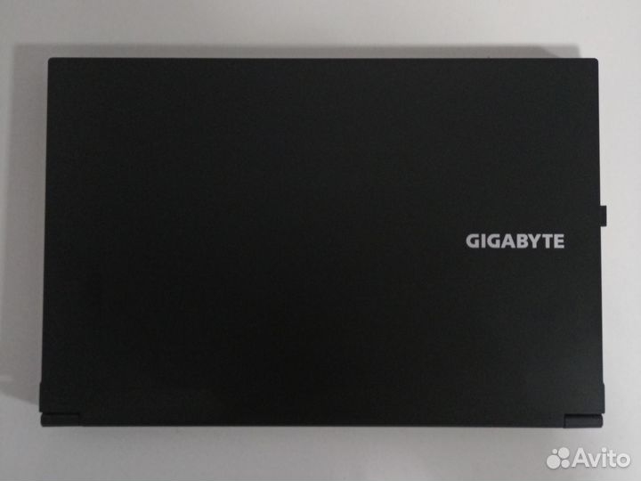 Gigabyte g5 mf i5 12500h RTX4050 16g/512g