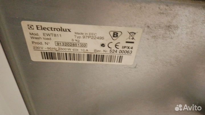 Стиральная машина Electrolux EWT811