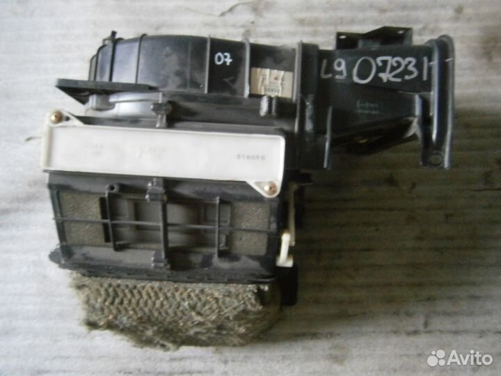 Корпус печки отопителя Мицубиси Ласнер 9 Lancer 9