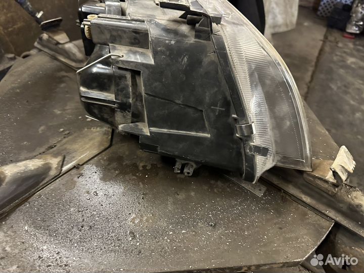 Фара левая audi a6b5