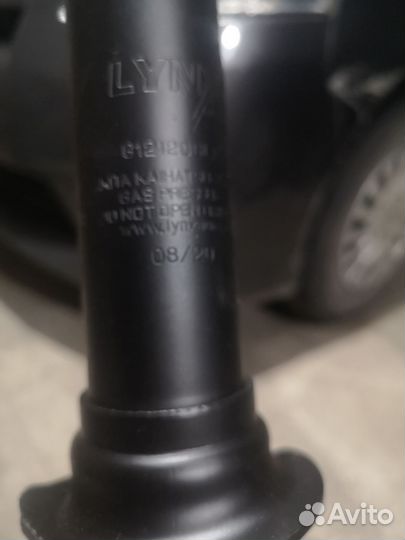 Задний амортизатор Toyota колдина 240 кузов