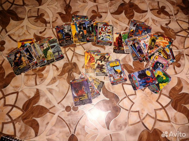 Карточки герои и злодеи 328 шт