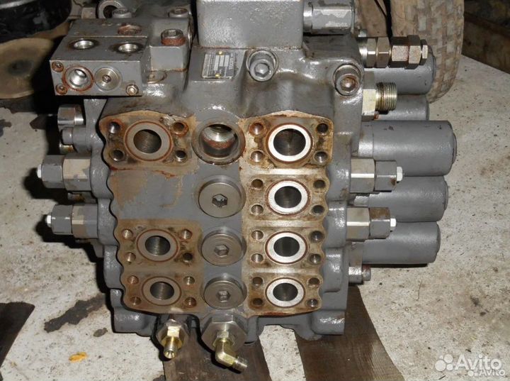 Распределитель гидравлический