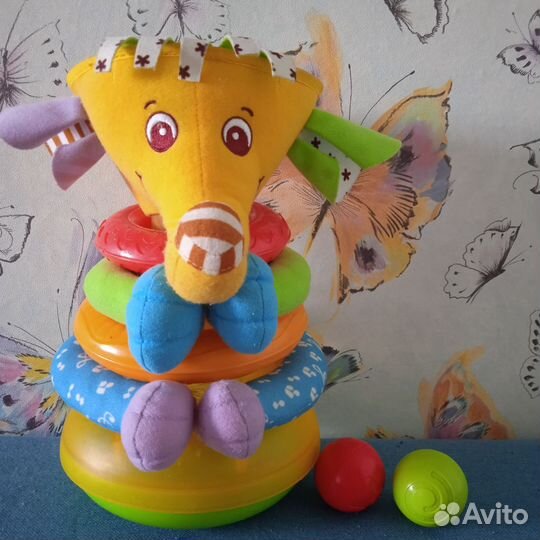 Пирамидка-слоник Tiny Love