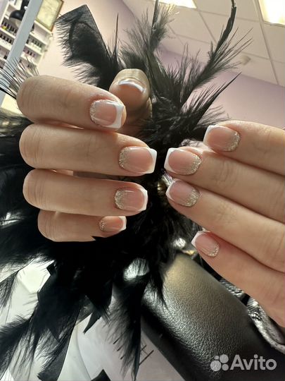 Маникюр,педикюр, наращивание