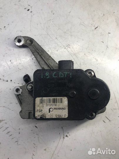 Сервомотор впускного коллектора Opel Zafira 1.9