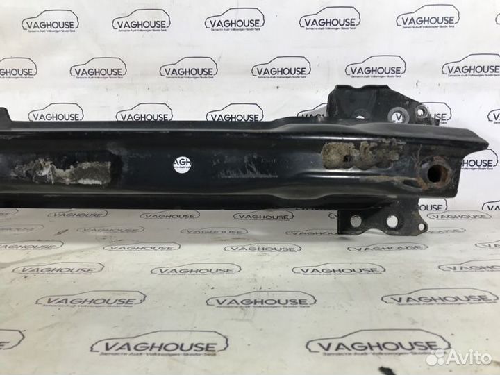 Усилитель бампера задний Volkswagen Touareg 7L 2.5