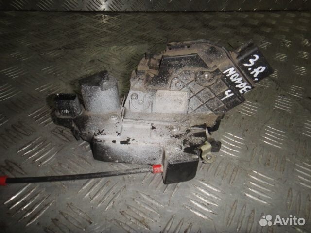 Замок двери Mondeo 4 (07-15) зад R 6 контактов б/у (арт. 1791408)