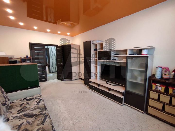 3-к. квартира, 71,2 м², 1/9 эт.