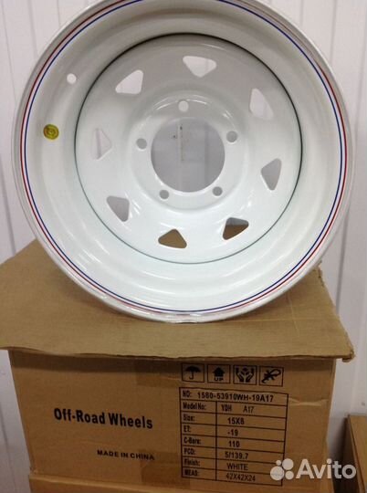 Диск УАЗ стальной белый 5x139,7 8xR15 d110 ET-19