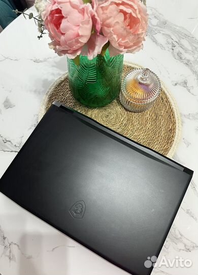 Ноутбук MSI gf76 katana